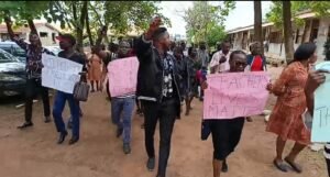 Oyo Teachers Protest School Abductions After Killing of Headmaster and Teacher 700827796_1436001951897317_3272032986839495409_nvdfsvsd